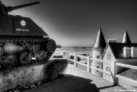 DSC_2669_70_71_tonemapped-BW